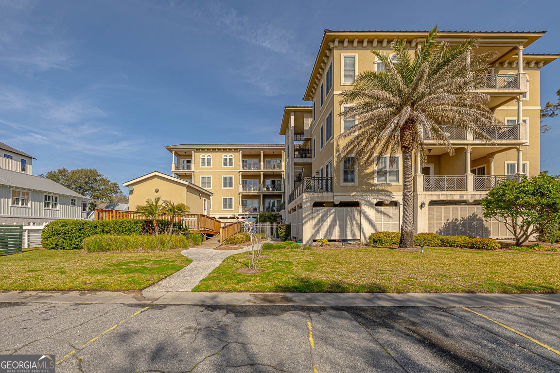 1015 Beachview Drive Property Photo 46