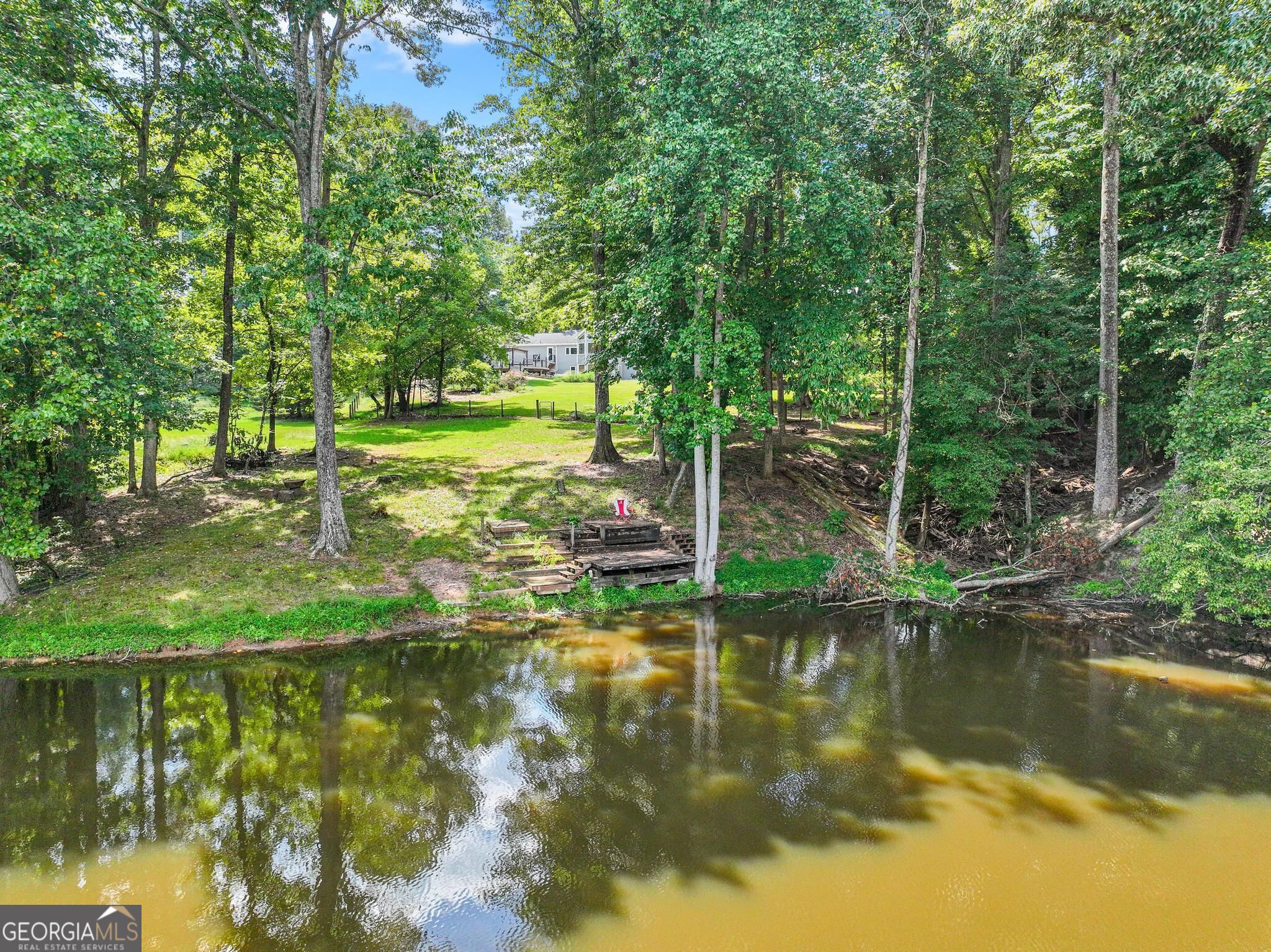 123 Swanson Road Property Photo 3