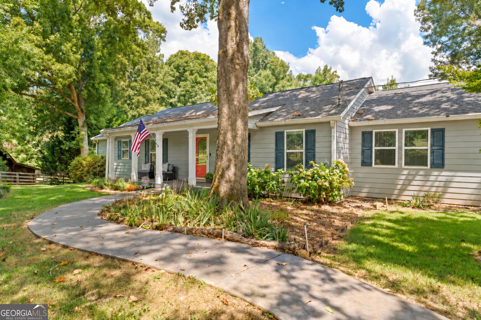 123 Swanson Road Property Photo 4