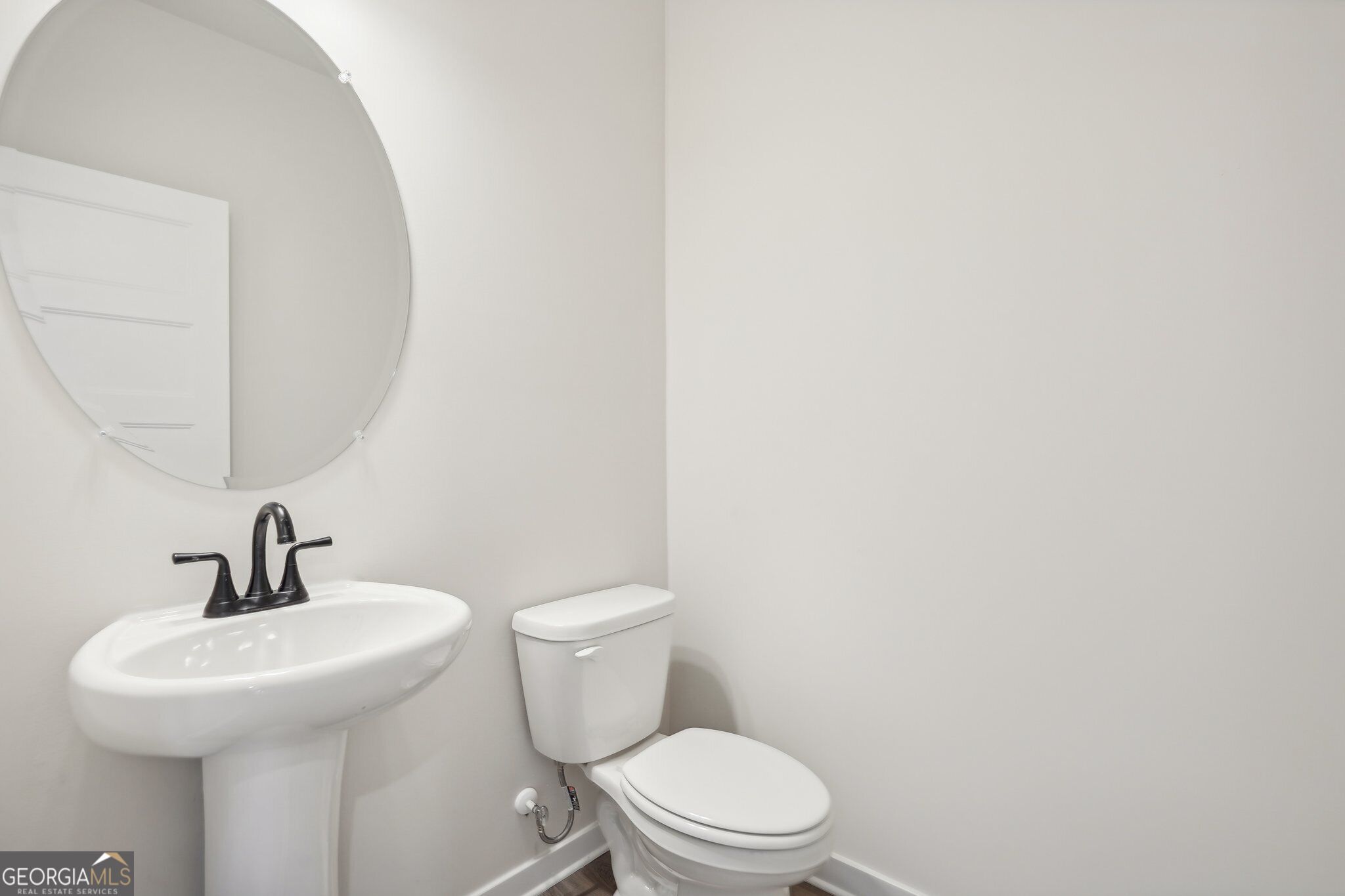 772 Secret Garden Lane Property Photo 32