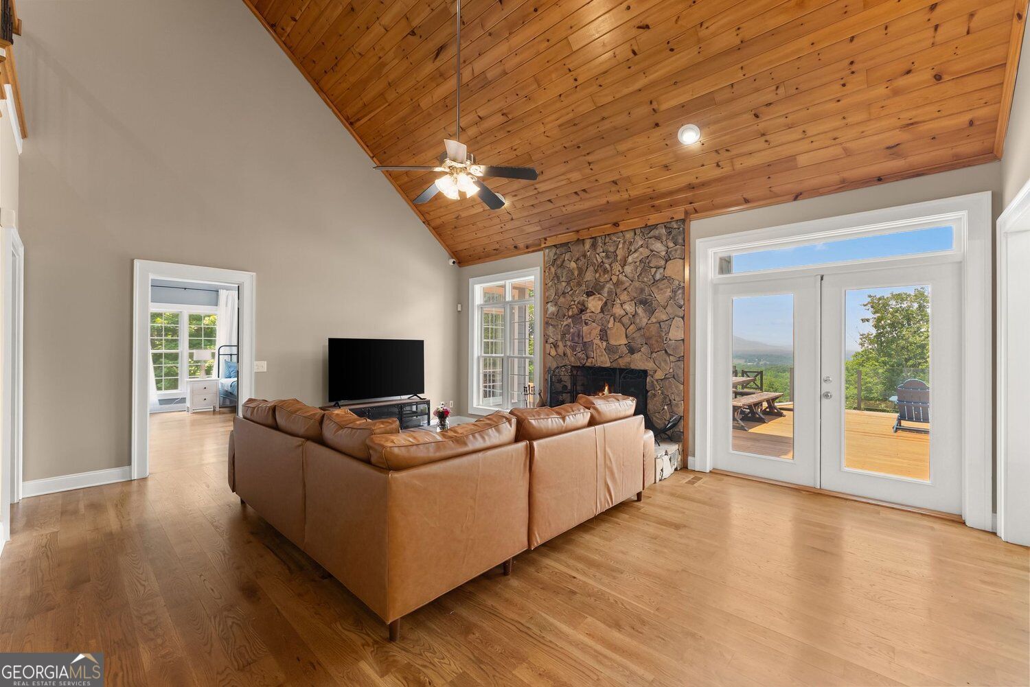 265 Lynda Lane Property Photo 12