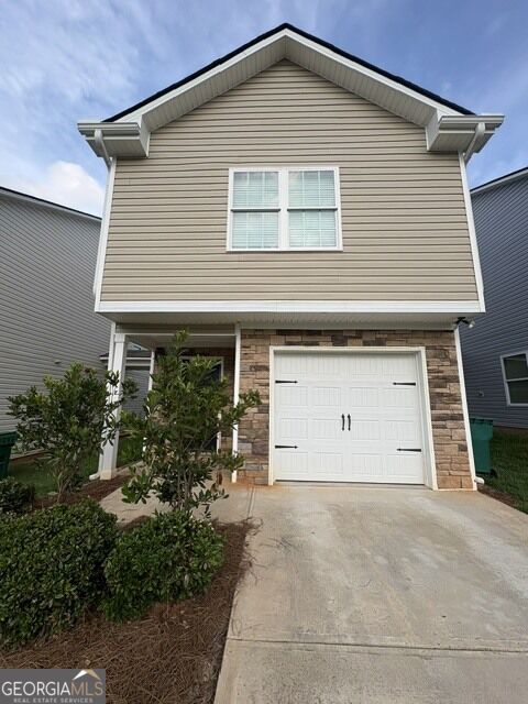 806 Carlton Pointe Drive # 133 Property Photo 1