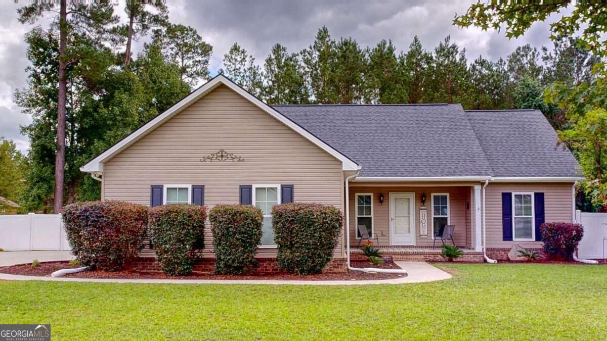 124 Sugarland Boulevard Property Photo 1