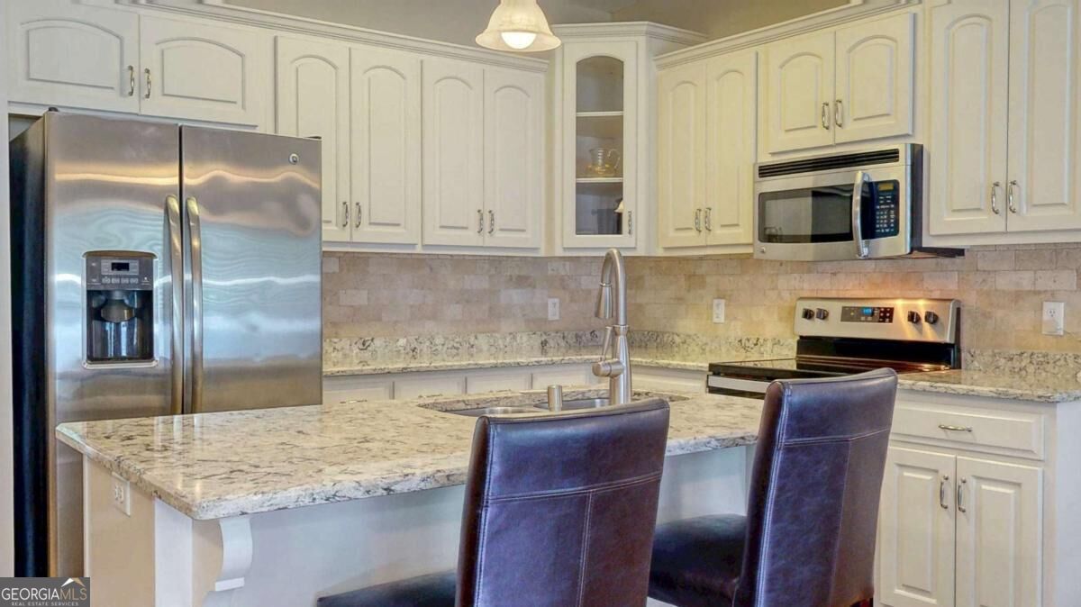 124 Sugarland Boulevard Property Photo 6
