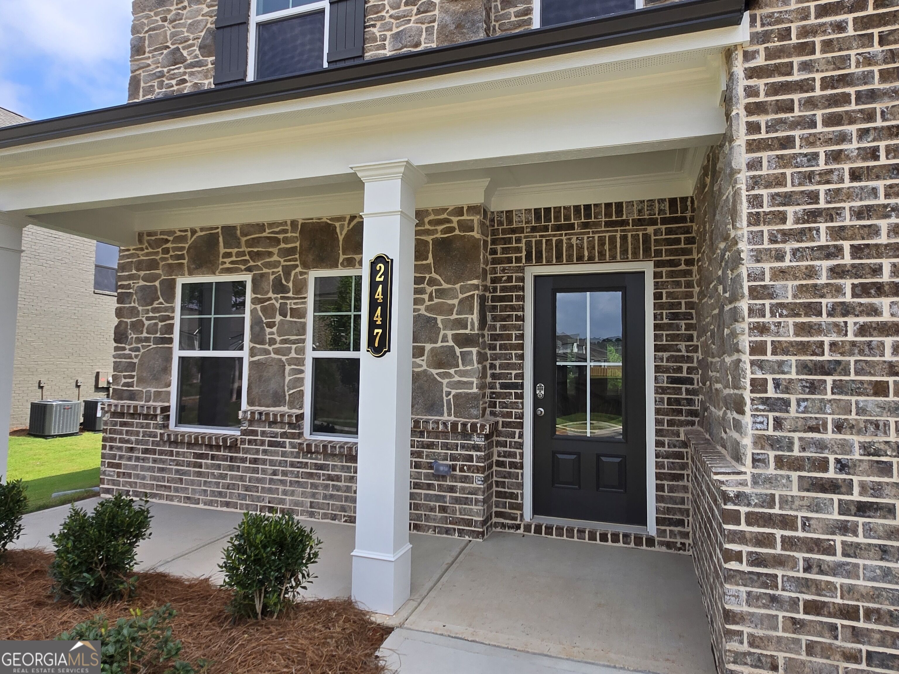 2447 Enchanted Sky Way Property Photo 4
