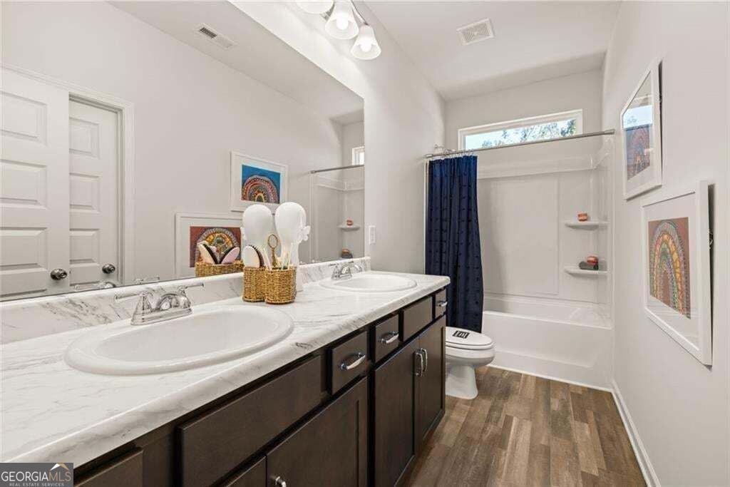 204 Oakmont Drive Property Photo 53