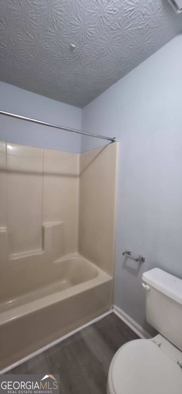 1104 Booth Court Sw Property Photo 7