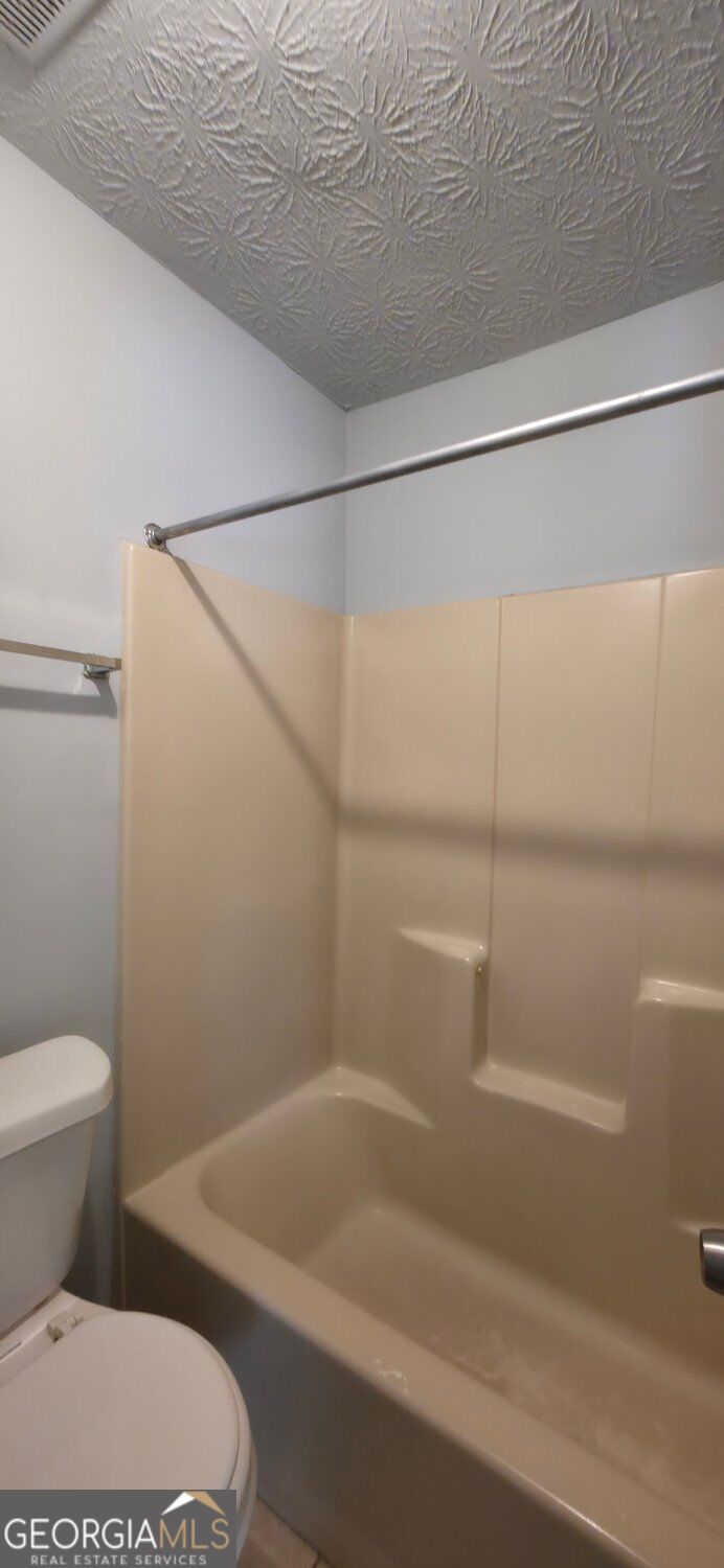 1104 Booth Court Sw Property Photo 9