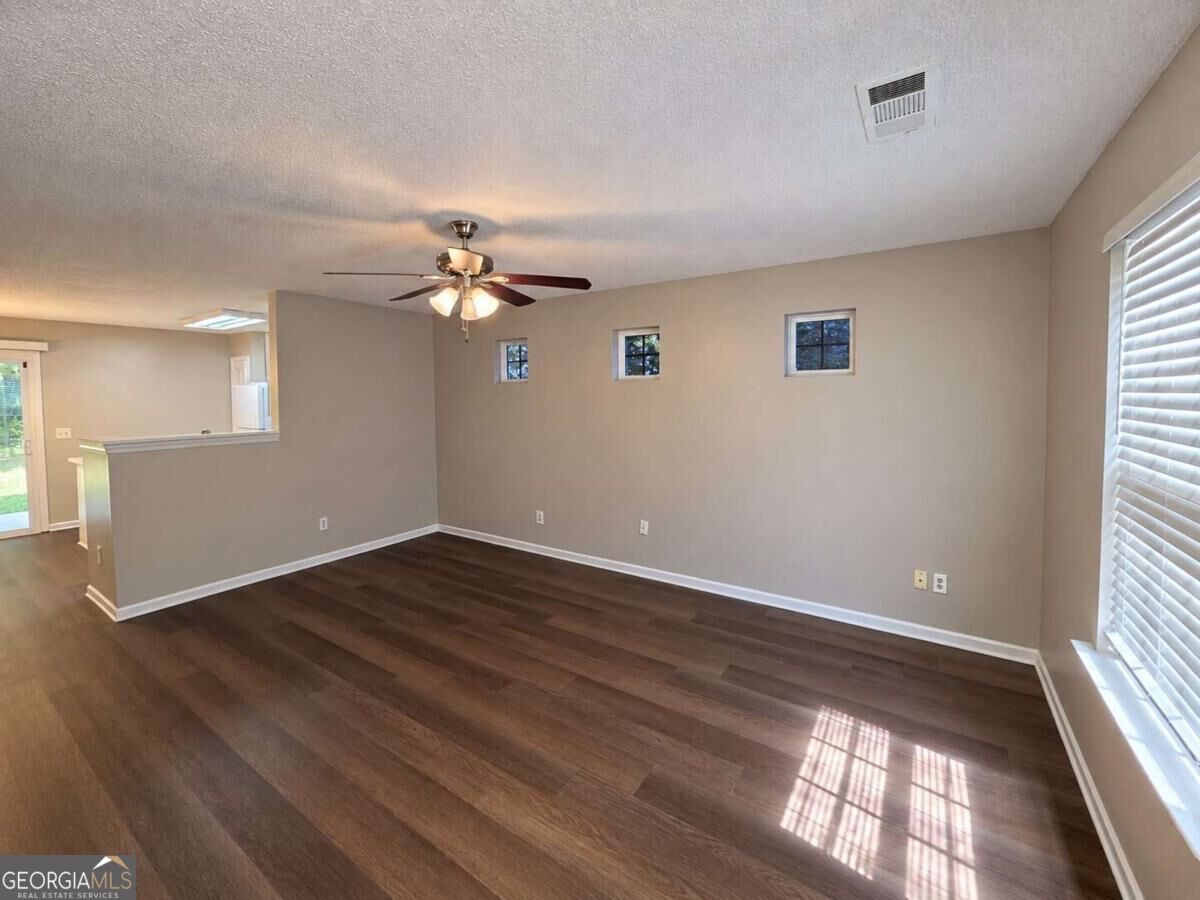 3389 Sable Chase Lane Property Photo 5