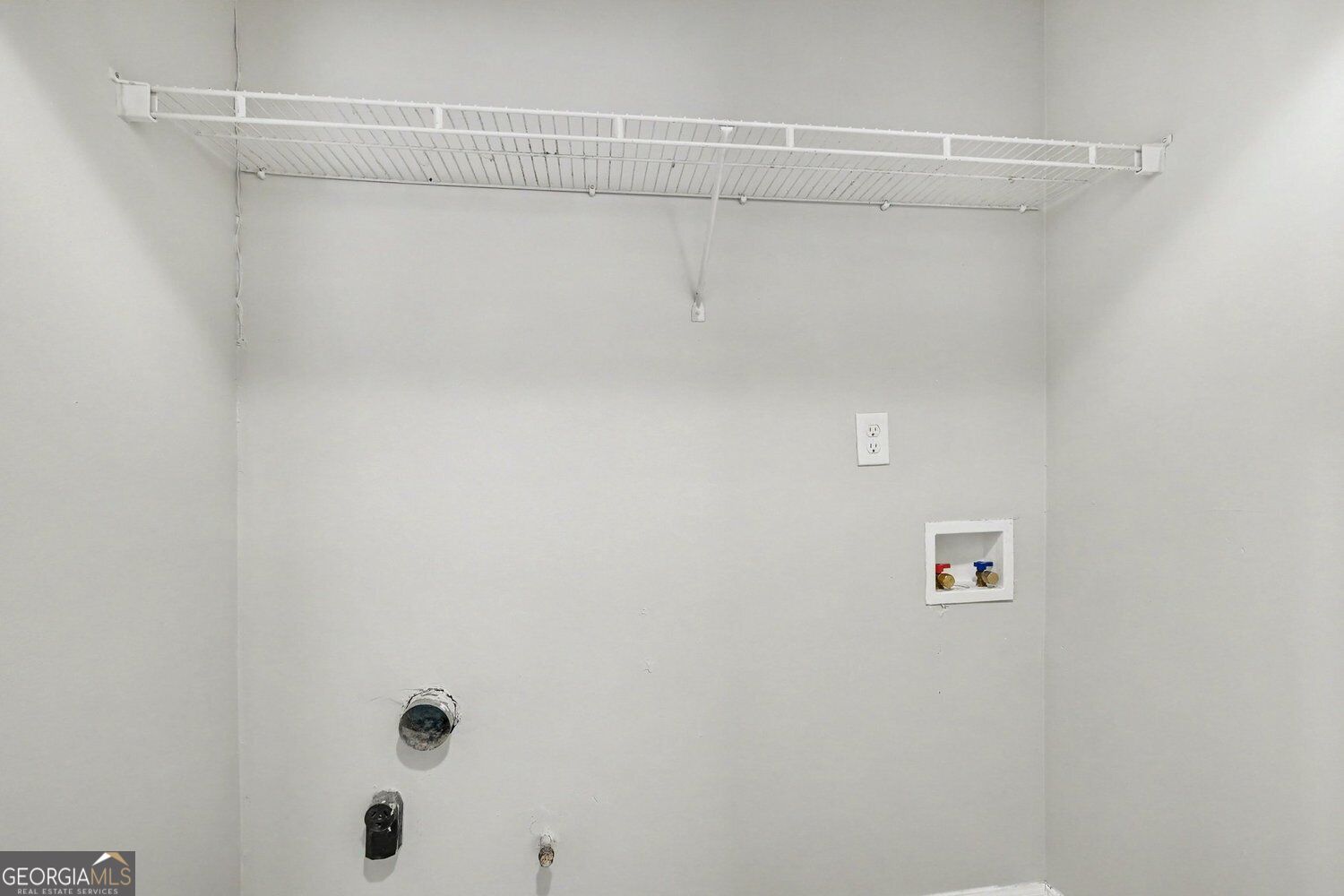 6501 Charter Way Property Photo 18