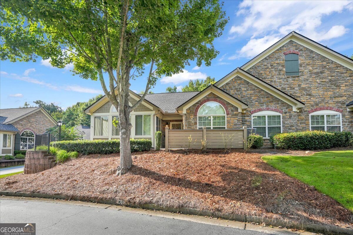 5278 Stone Village Circle Nw # 8 Property Photo 1
