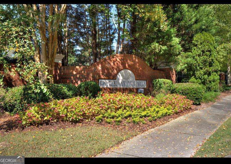2535 Alvecot Circle Property Photo 19