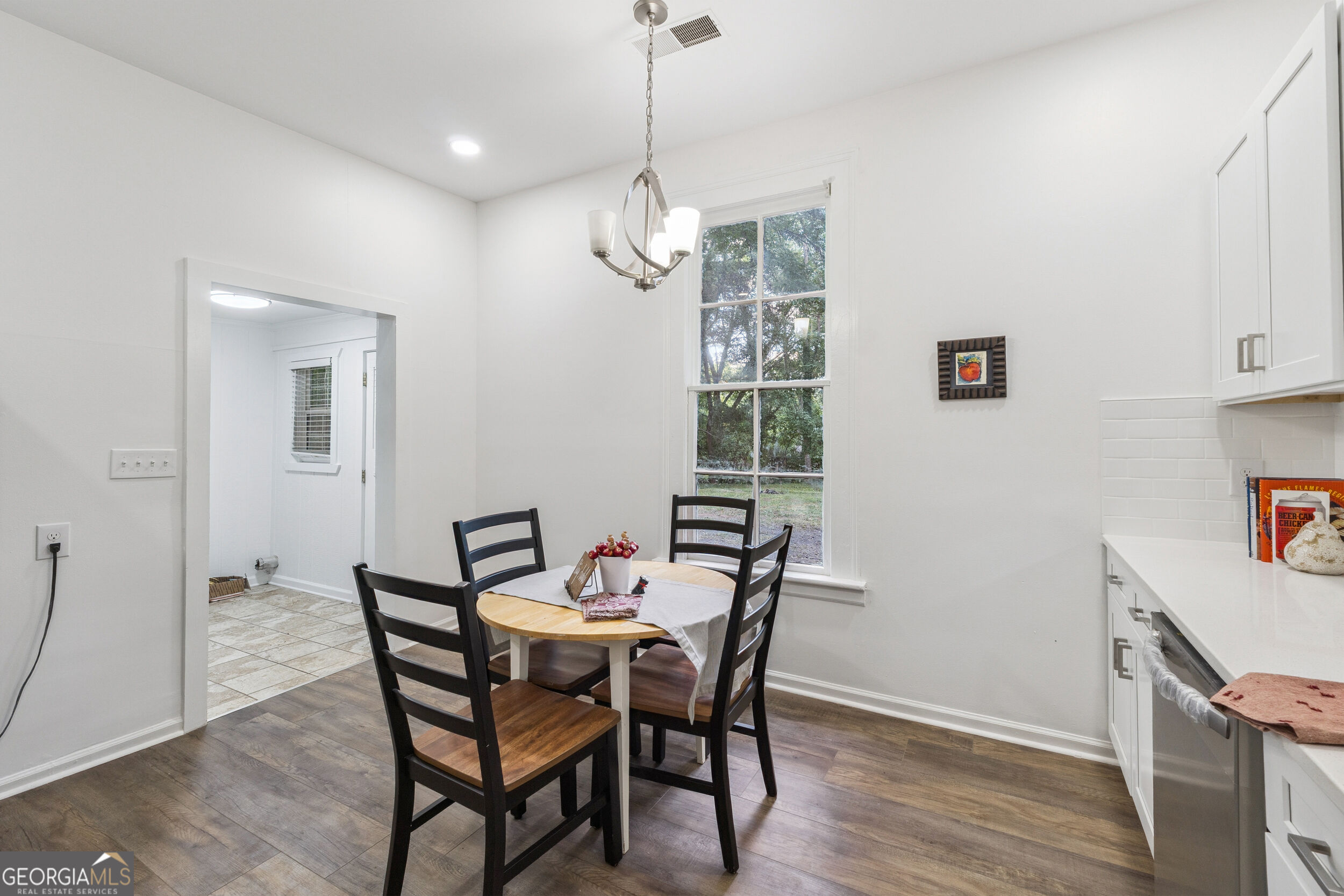 1820 Cassville Road Nw Property Photo 10