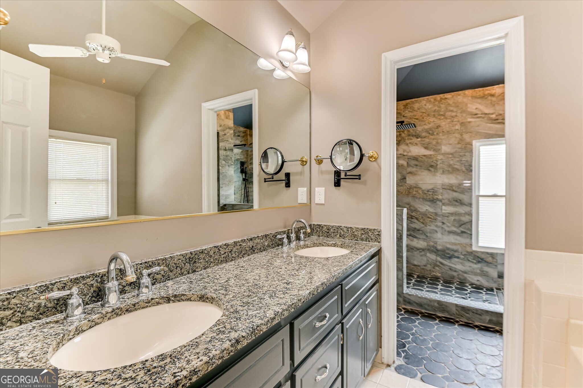 607 Mckinnes Branch Property Photo 44
