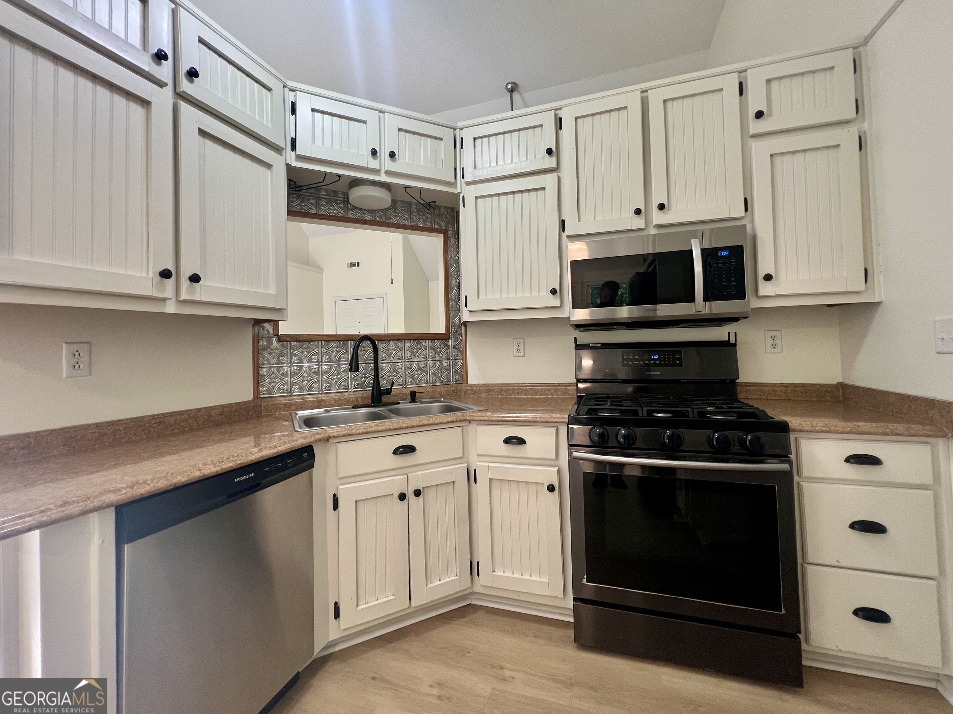 37 Jeb Stuart Drive Property Photo 42