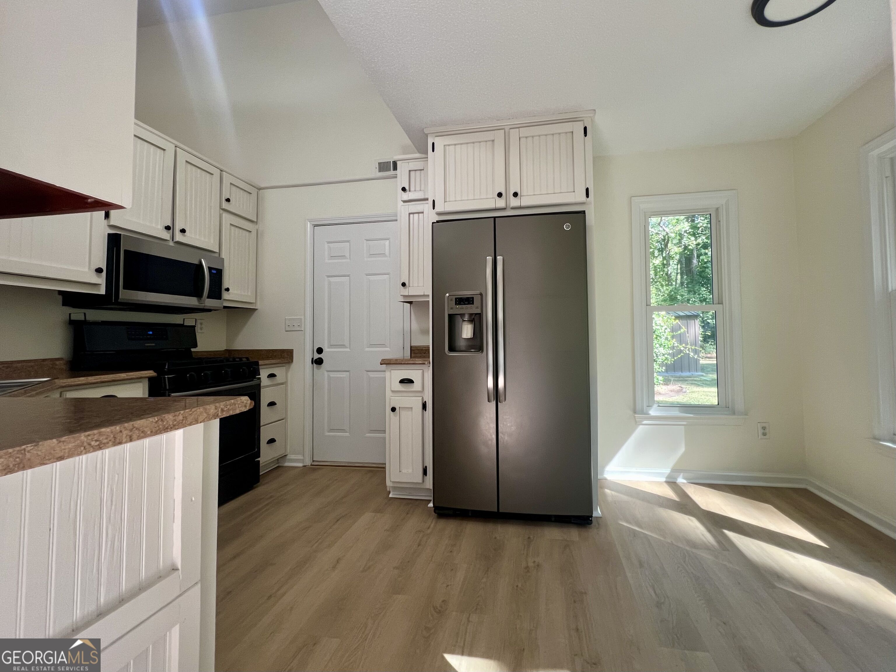 37 Jeb Stuart Drive Property Photo 43