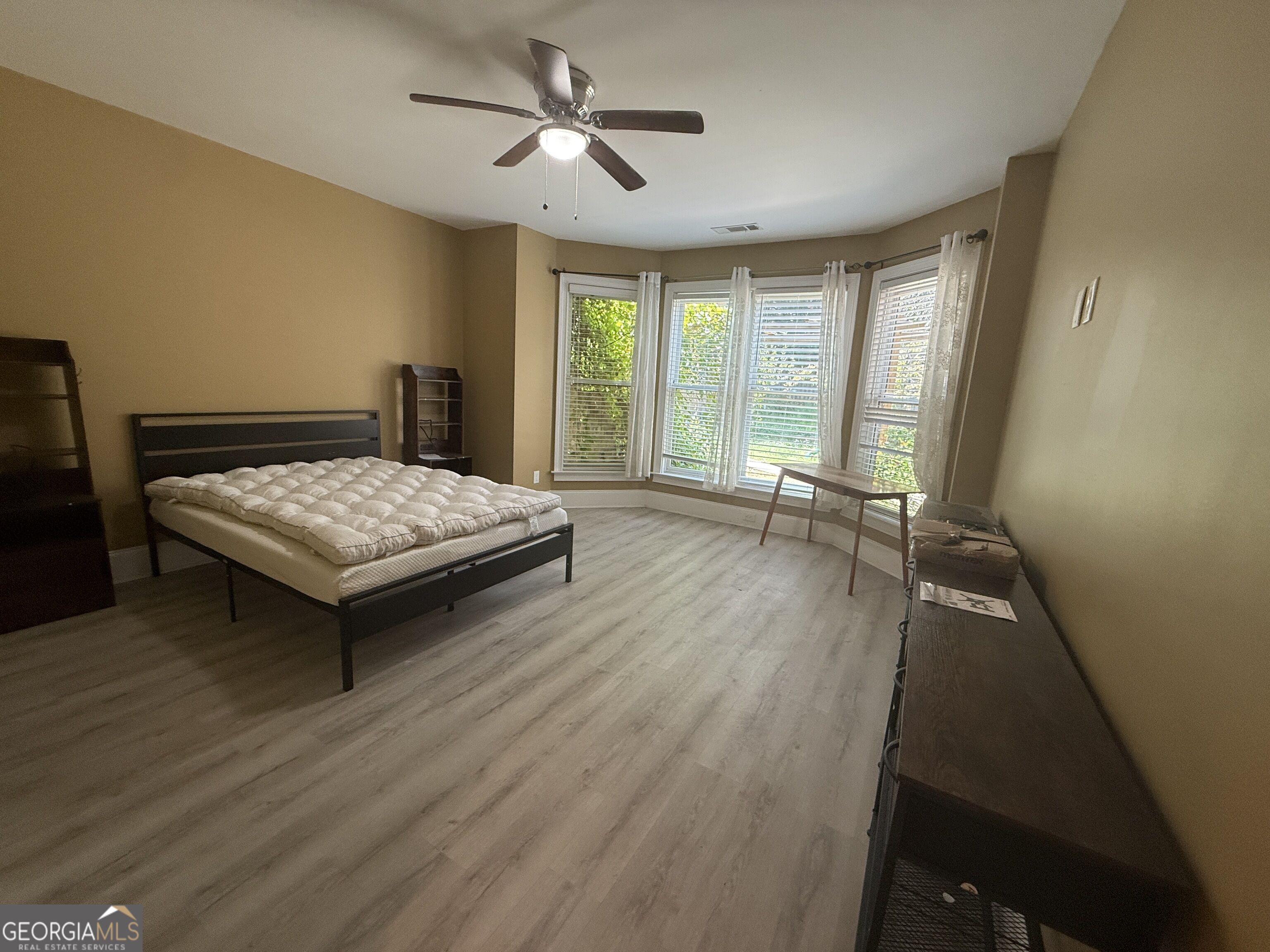 3816 Chamblee Dunwoody Rd Property Photo 11