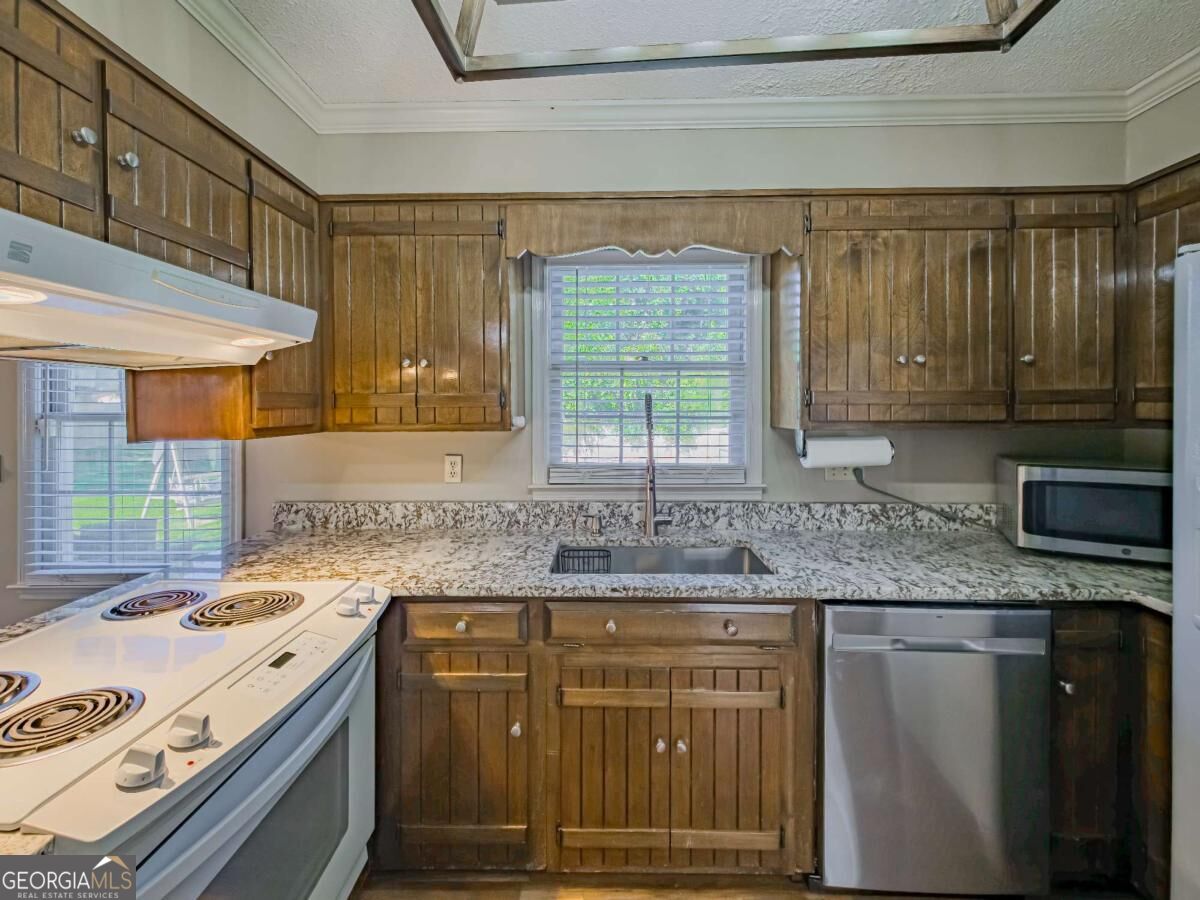 105 Clyde Circle Property Photo 12