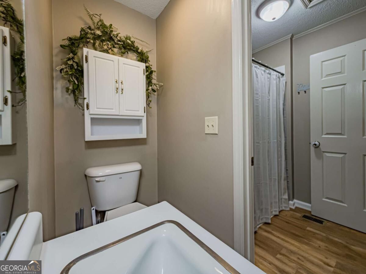 105 Clyde Circle Property Photo 25