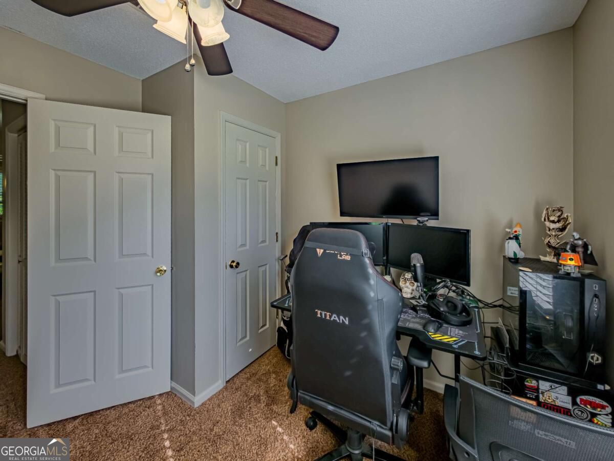 105 Clyde Circle Property Photo 31