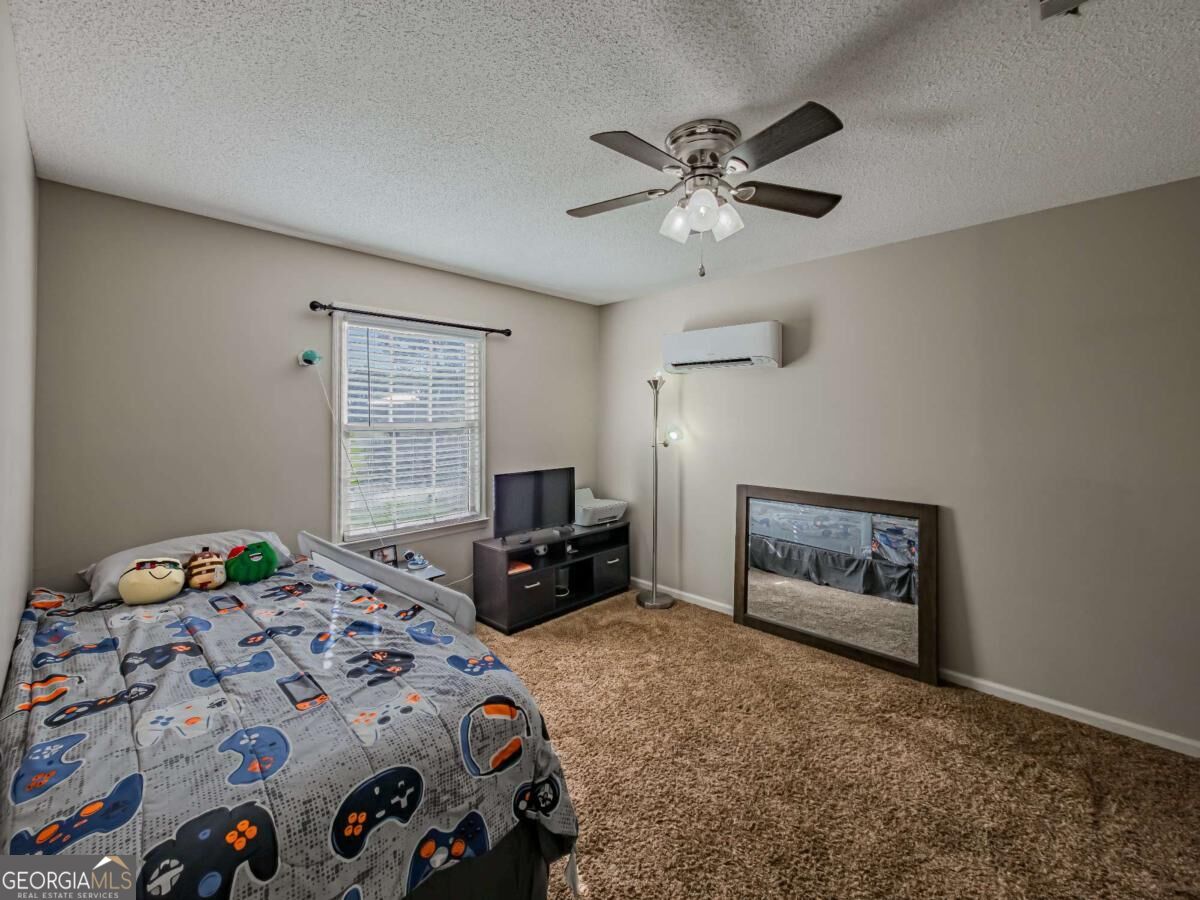 105 Clyde Circle Property Photo 33