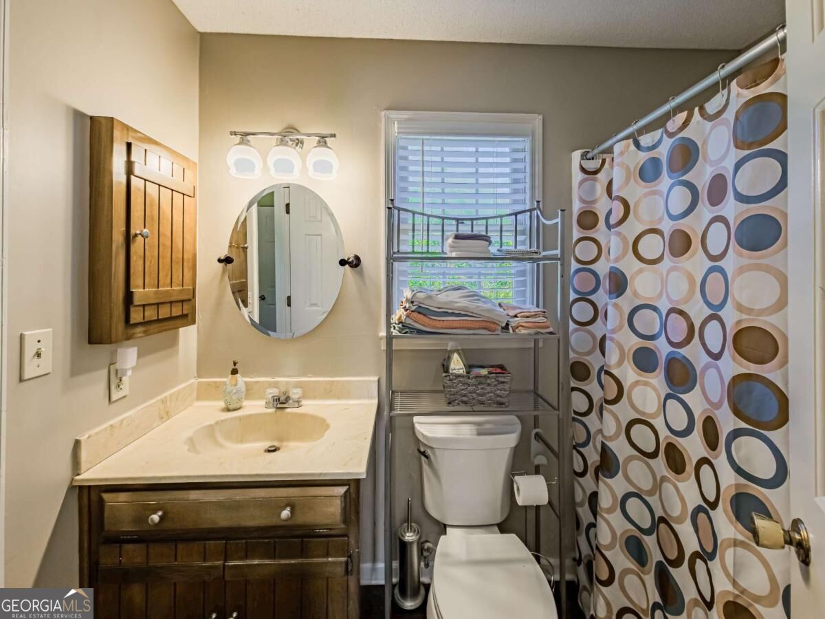 105 Clyde Circle Property Photo 36