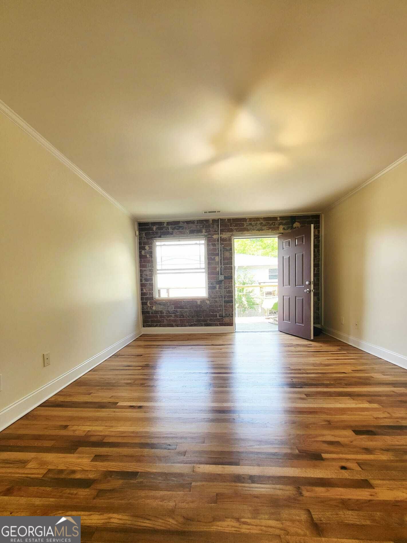 40 Daniel Street # 7 Property Photo 5