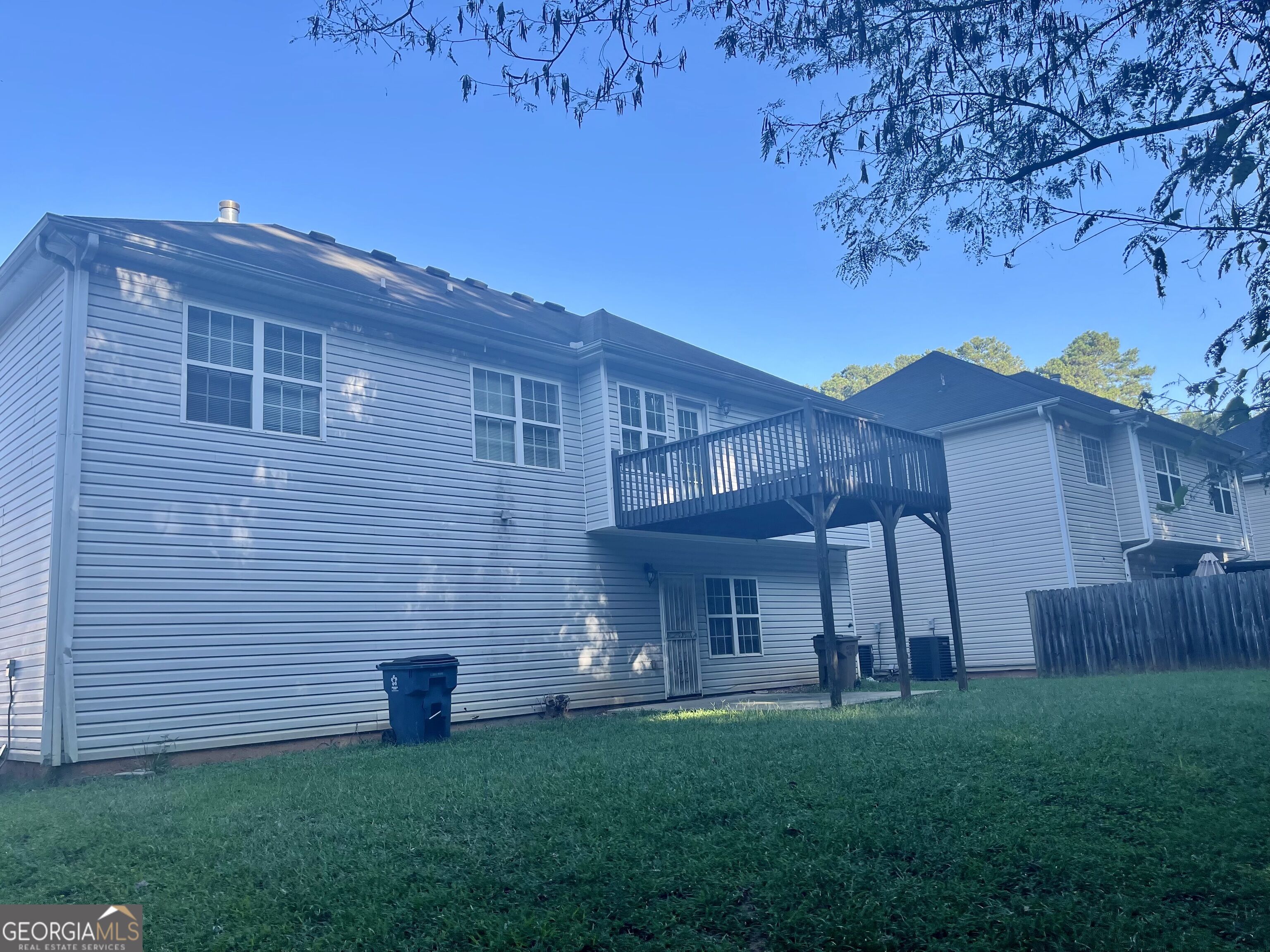 8262 Parkwood Place Property Photo 16