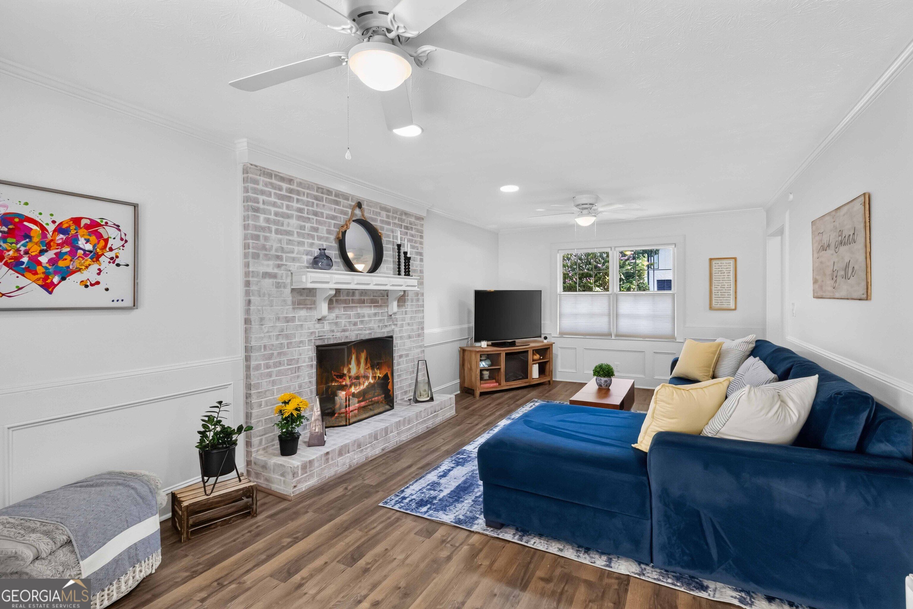 4249 Duesenberg Drive Property Photo 8