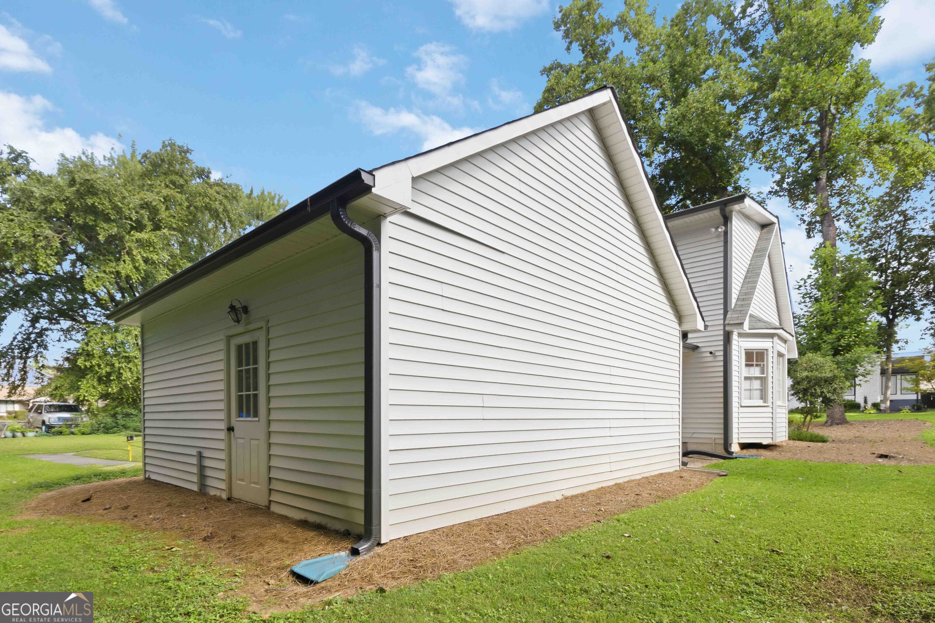 4249 Duesenberg Drive Property Photo 42