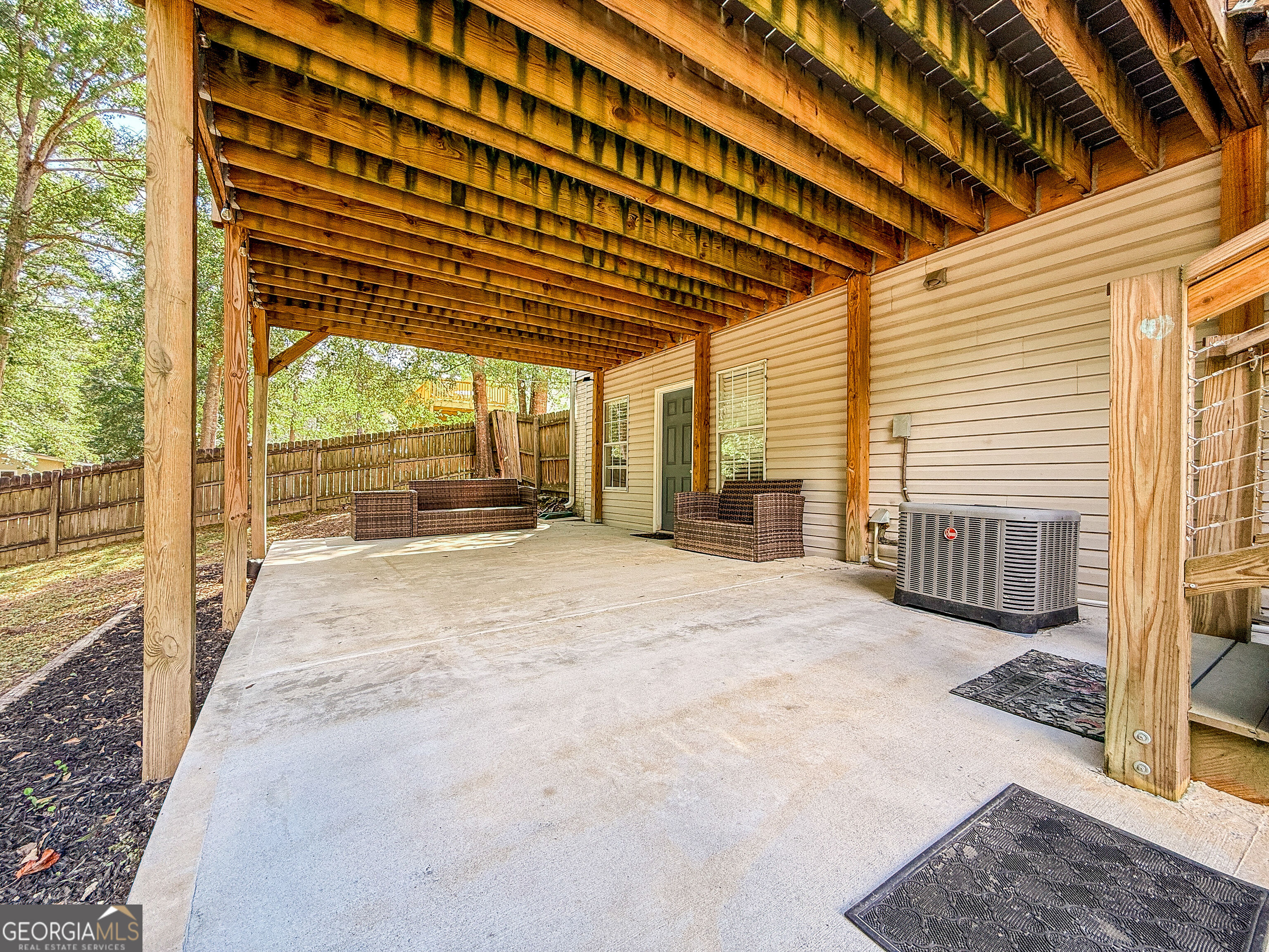 97 Spring Circle Property Photo 37