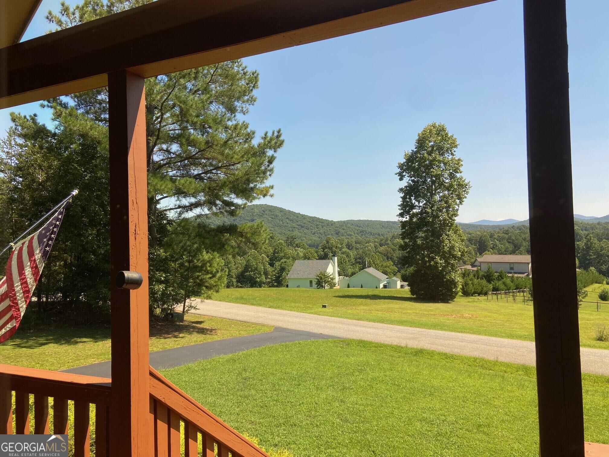 277 Sunset Trail Property Photo 5