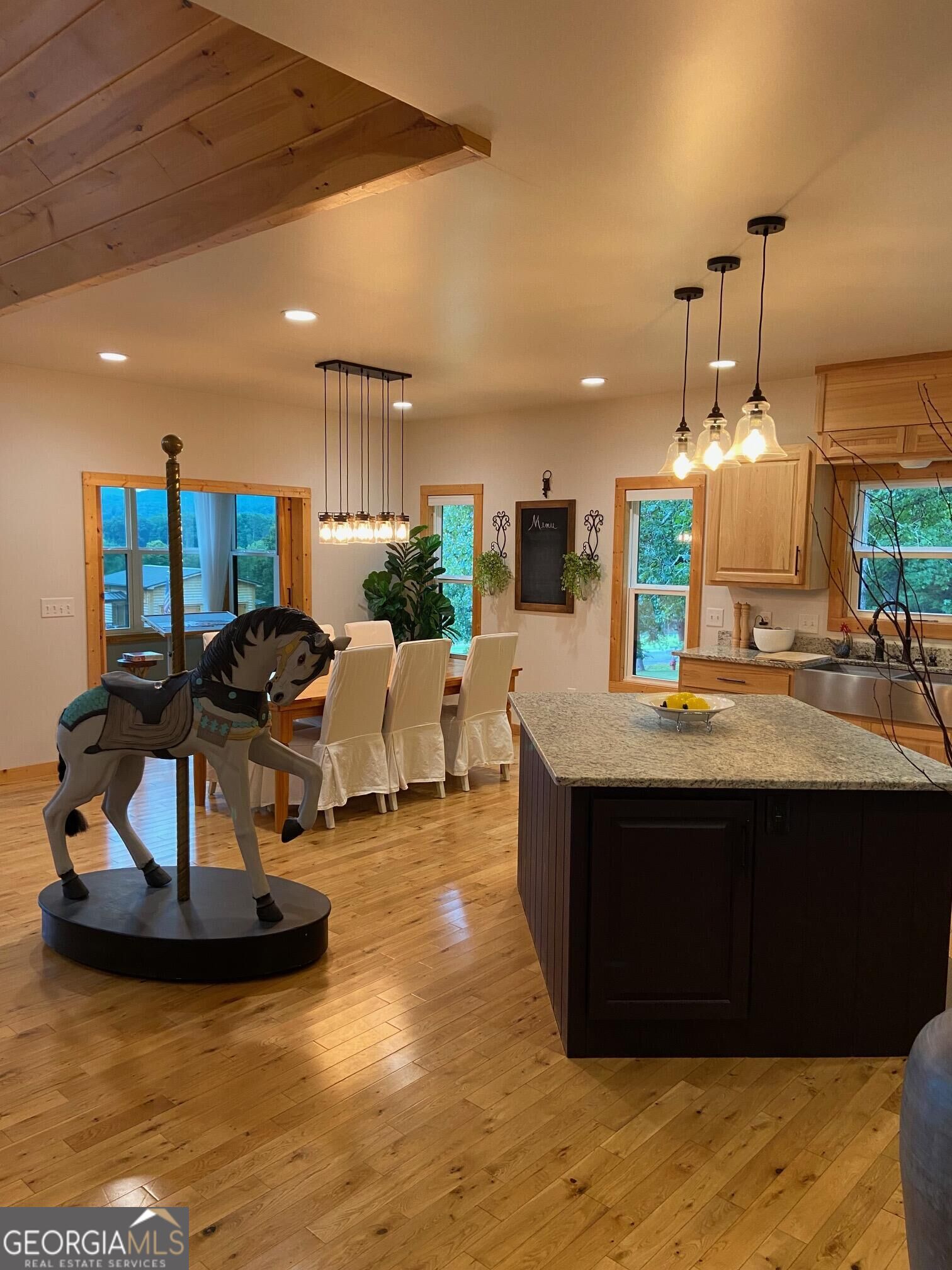 277 Sunset Trail Property Photo 12