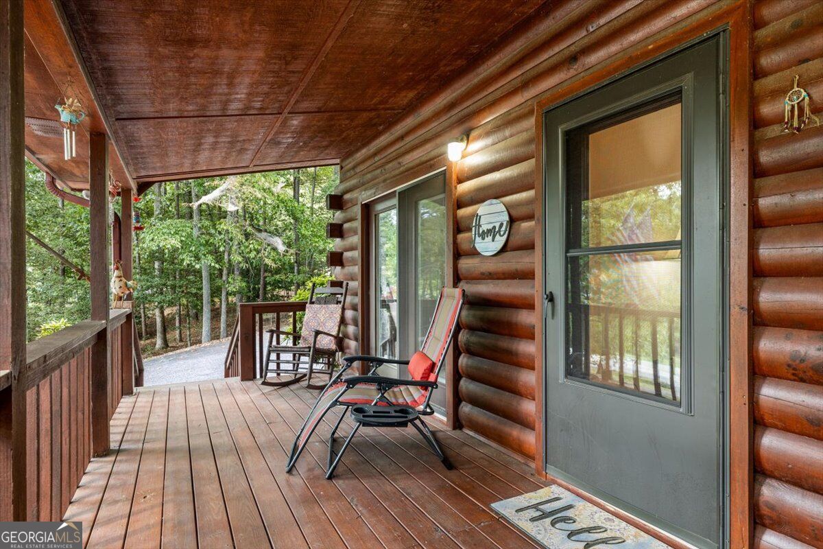 461 Gibbs Road Property Photo 8
