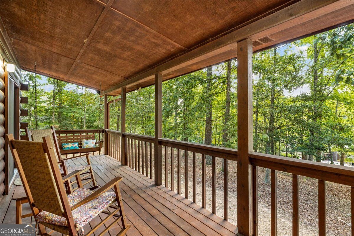 461 Gibbs Road Property Photo 9