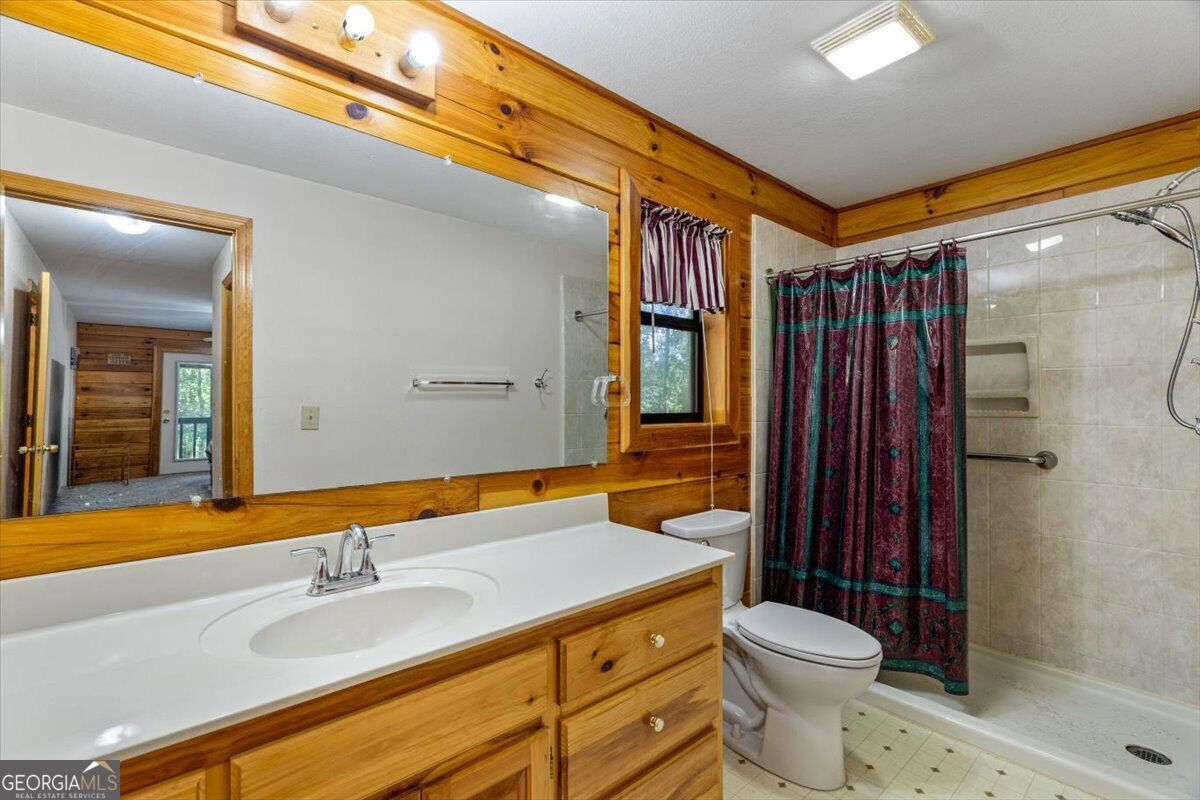 461 Gibbs Road Property Photo 20