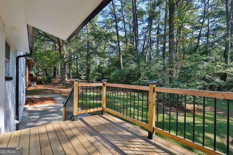 1770 Austin Drive Property Photo 9