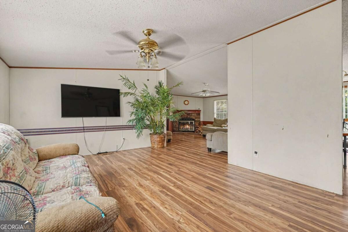 1021 Big Sandy Creek Lane Property Photo 4