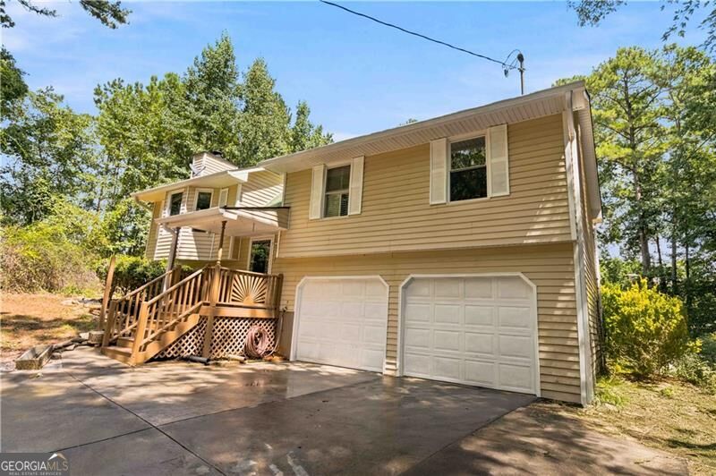 4086 Chapel Hill Road Property Photo 3