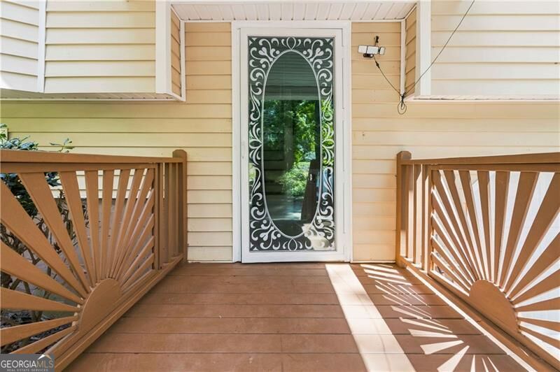 4086 Chapel Hill Road Property Photo 5