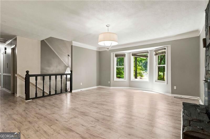 4086 Chapel Hill Road Property Photo 10