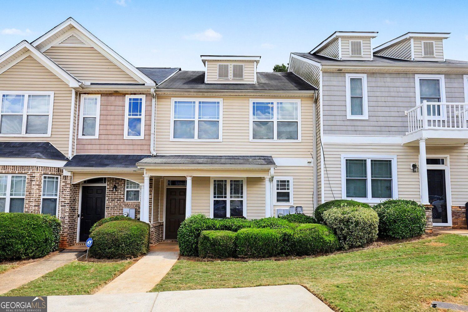 6404 Ellenwood Drive Property Photo 1