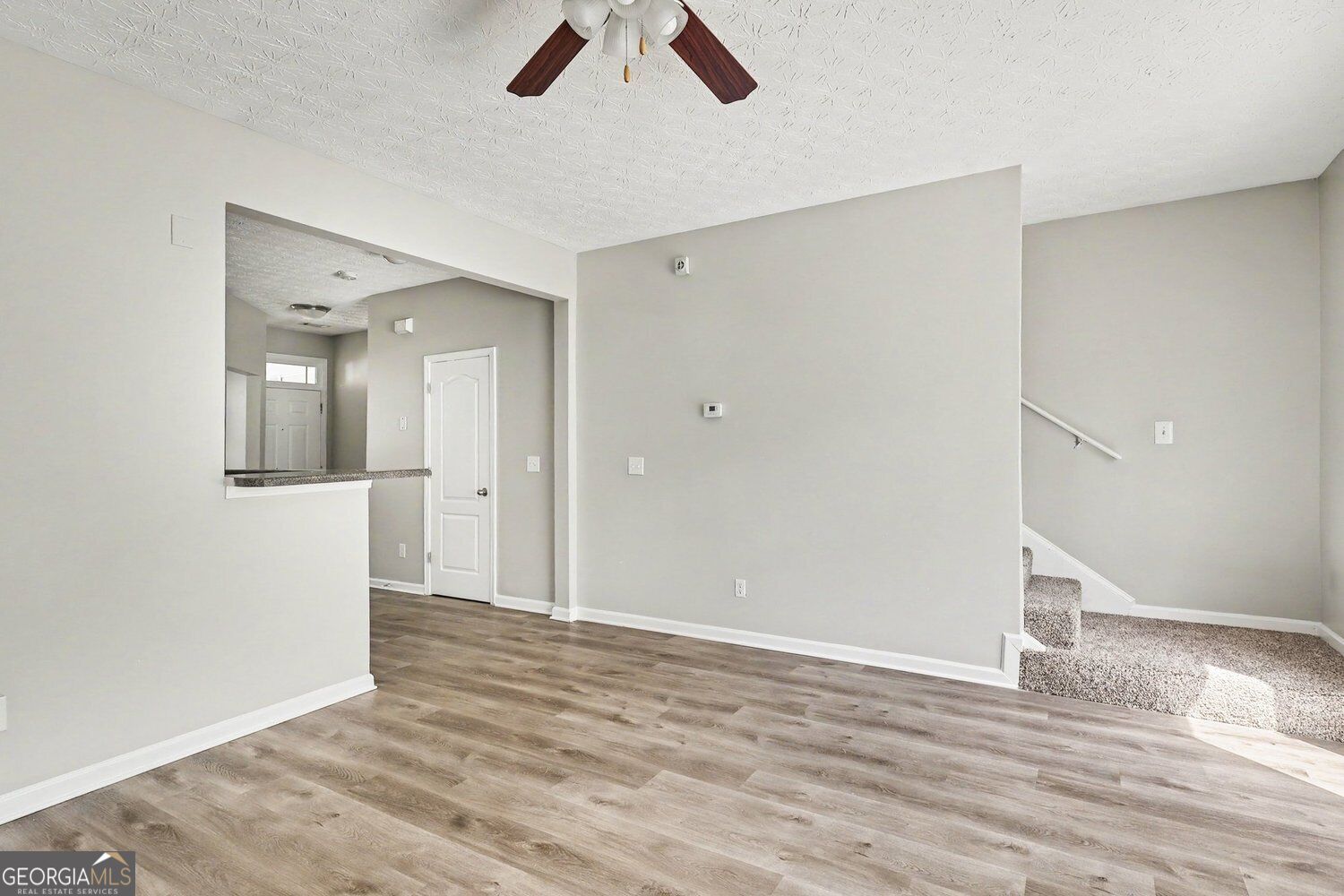 6404 Ellenwood Drive Property Photo 6
