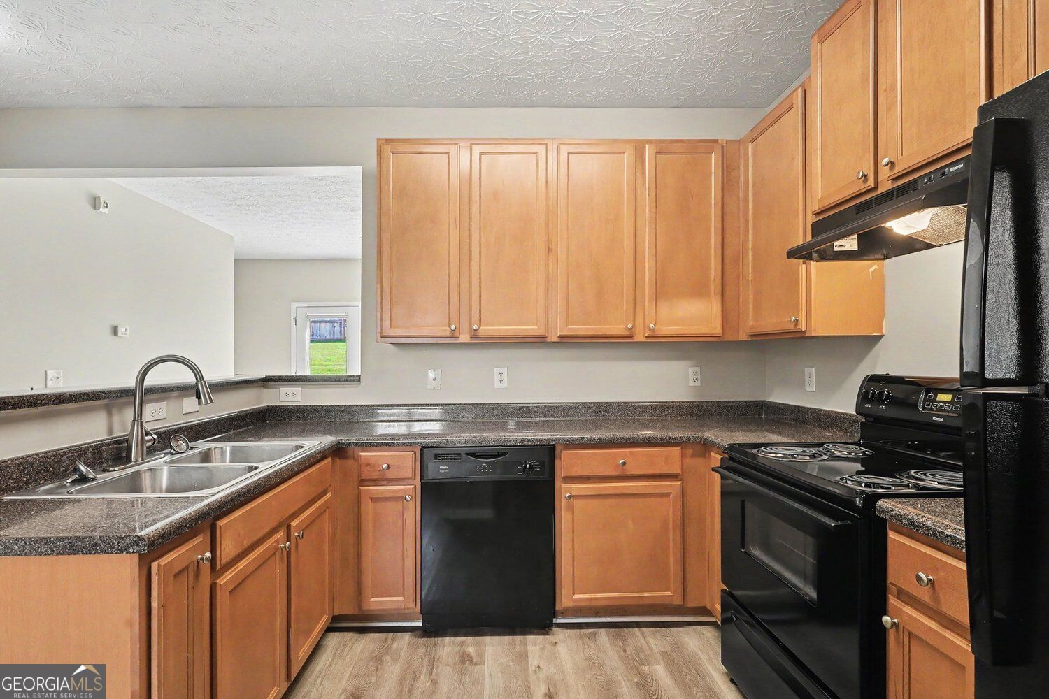 6404 Ellenwood Drive Property Photo 16