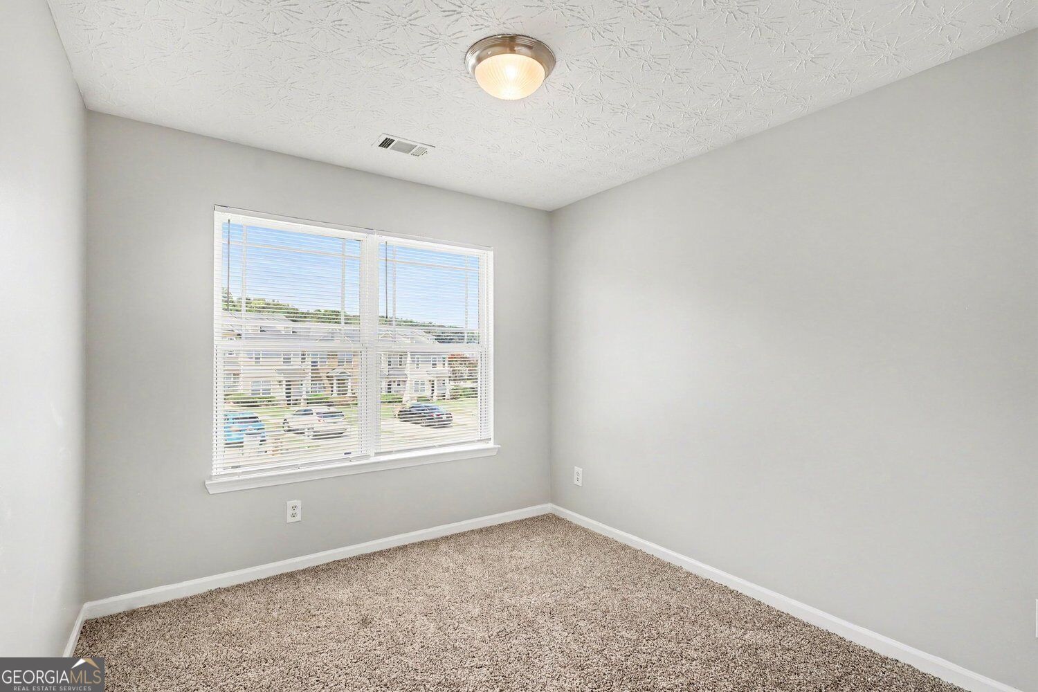 6404 Ellenwood Drive Property Photo 24