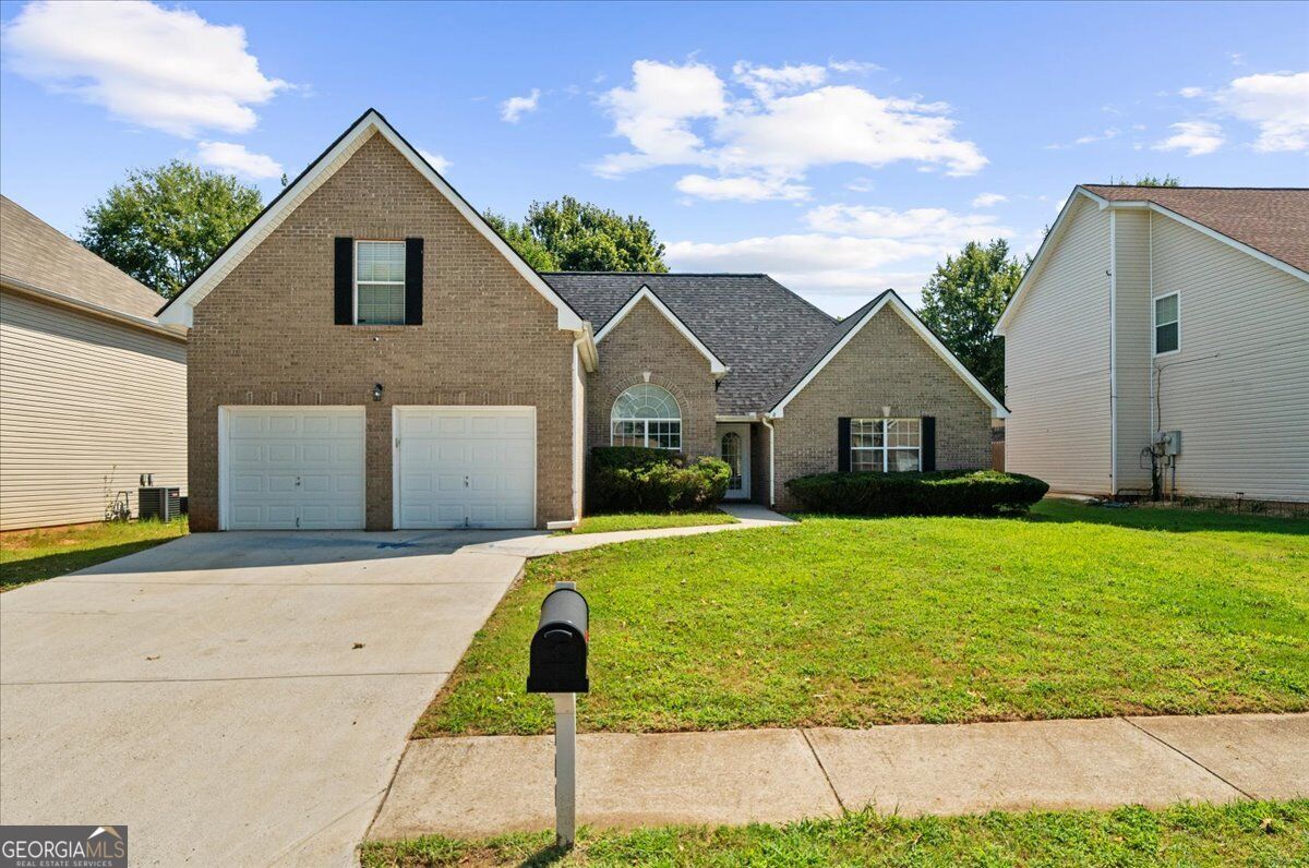 1457 Shelnut Court Property Photo 1