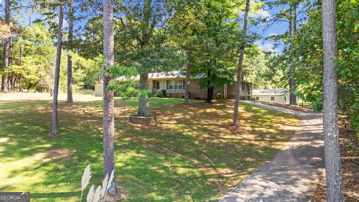 1410 Chulio Road Se Property Photo 3
