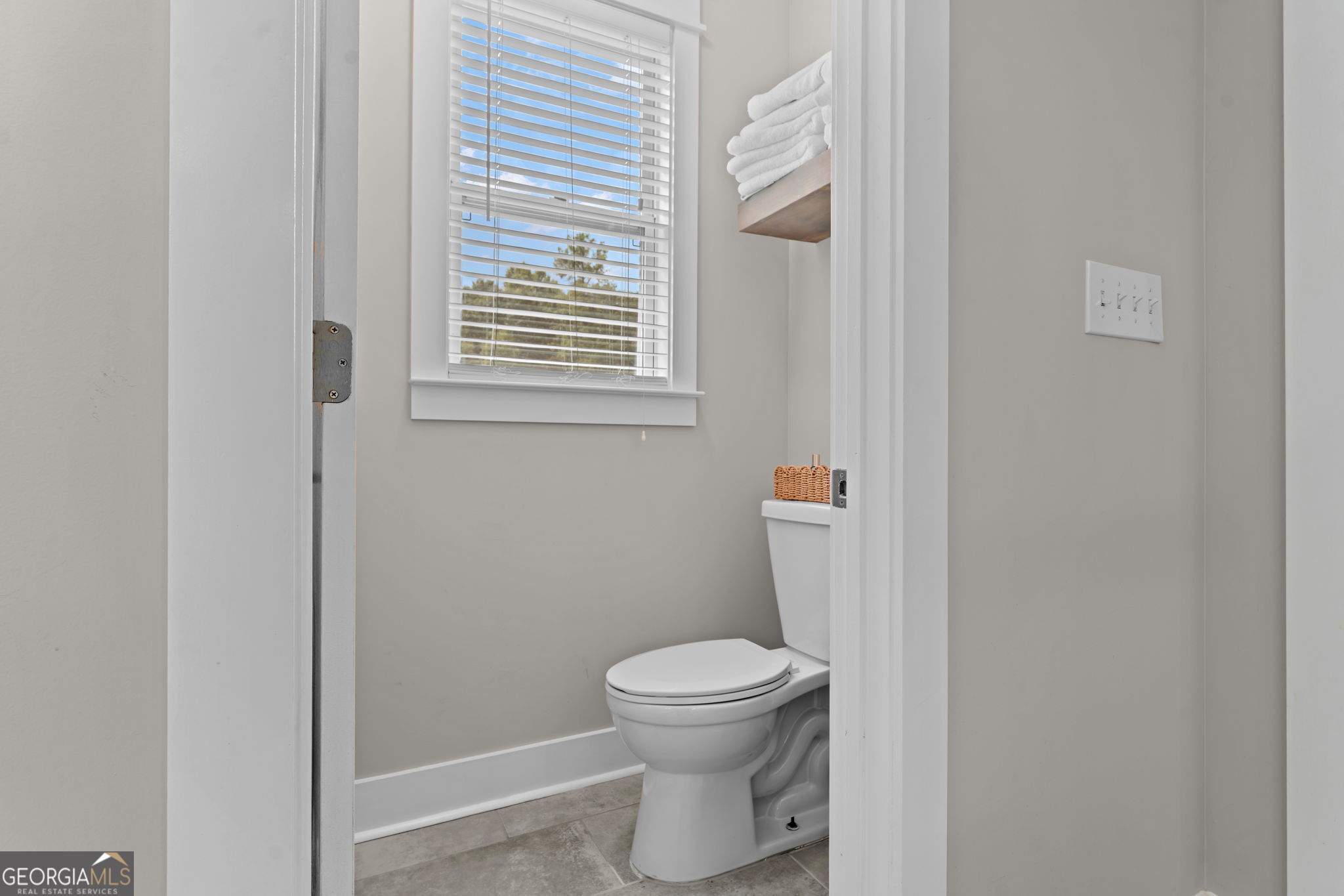 199 Rivoli Landing Property Photo 32