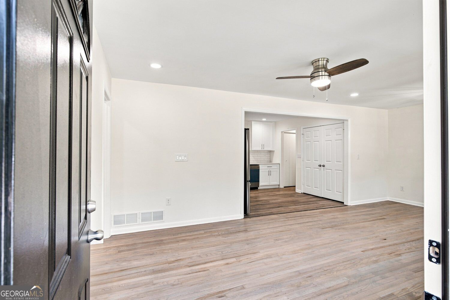 126 Meadow Park Lane Sw Property Photo 4
