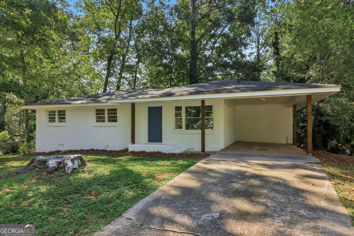 1723 Louise Lane Property Photo 4